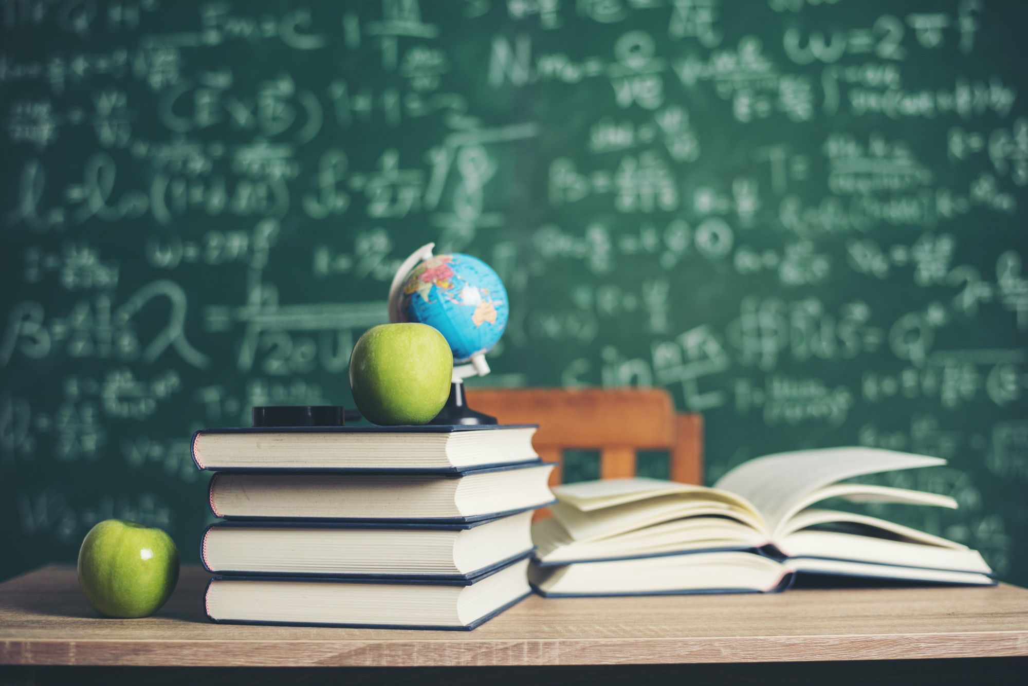 EDUCACIÓN