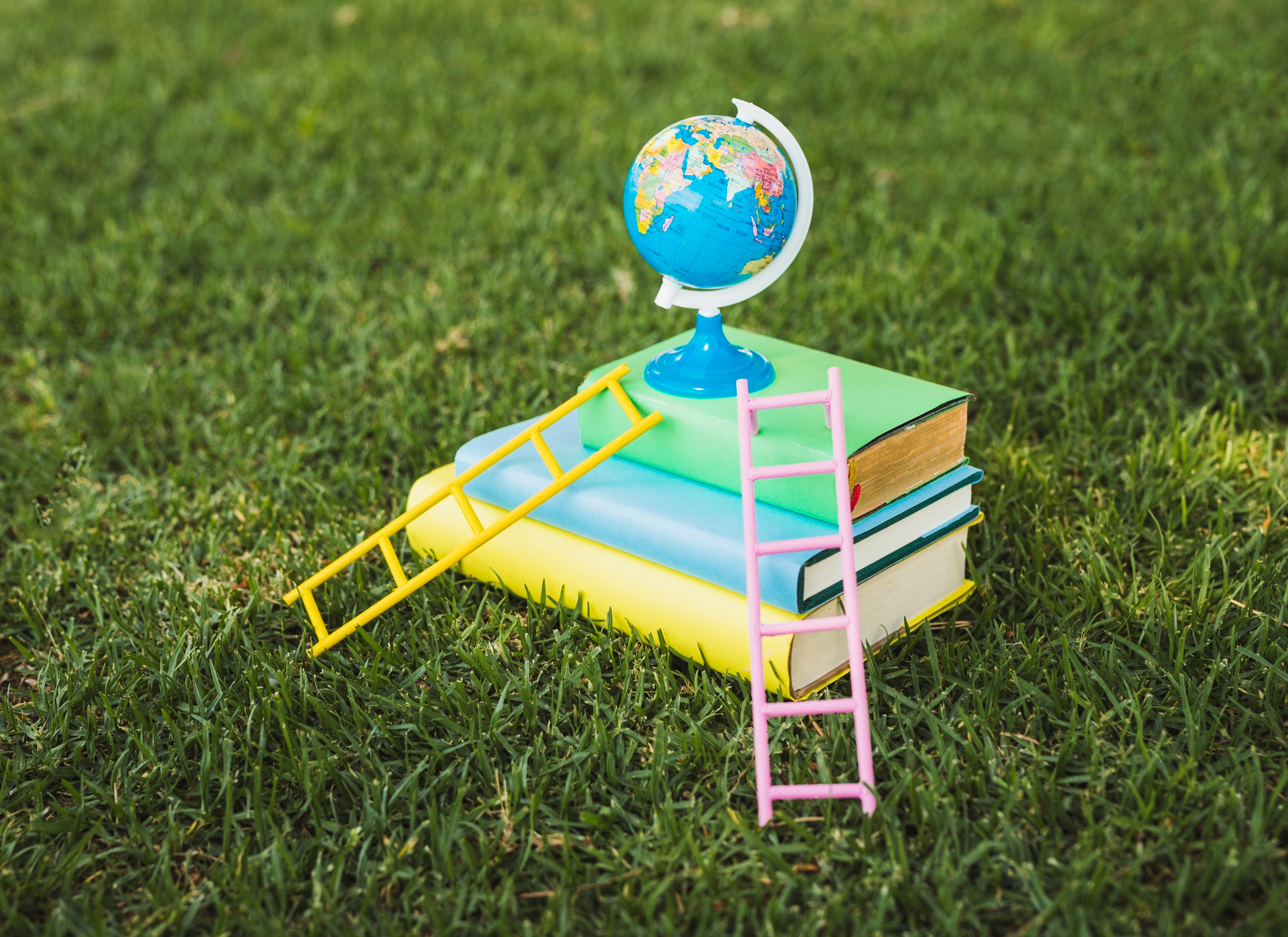 EDUCACIÓN Y DESARROLLO HUMANO